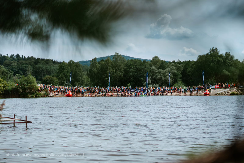 XTERRA Czech - Line up before swim start - Photo credit: Eva Francová